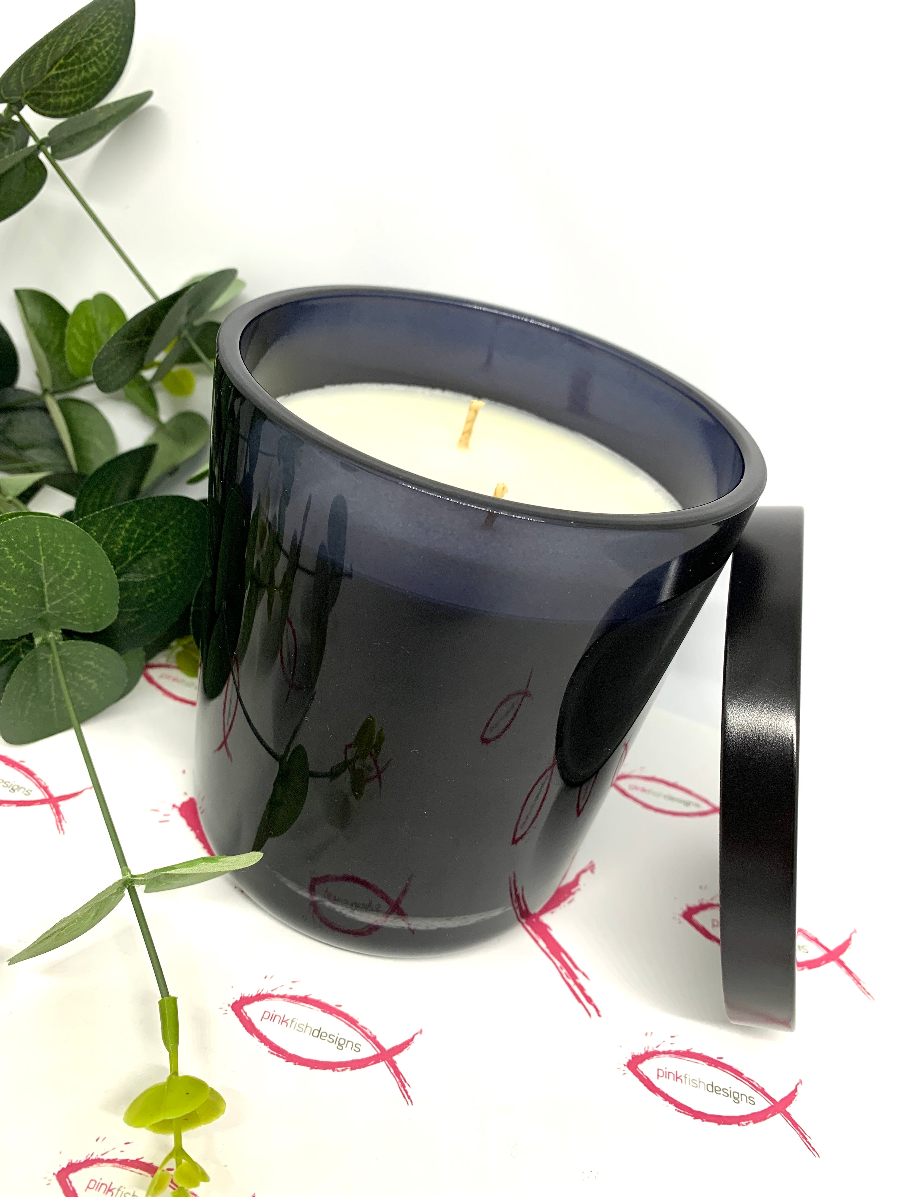 Beautiful Hand poured 400ml Soy Candle