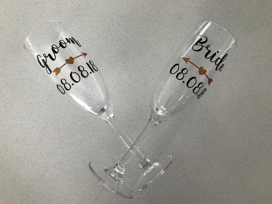 Married Champagne Glass Set