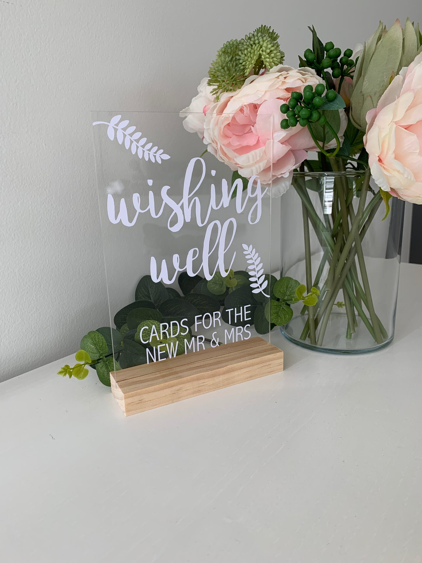A4 Acrylic Vines Wishing Well Sign and Base